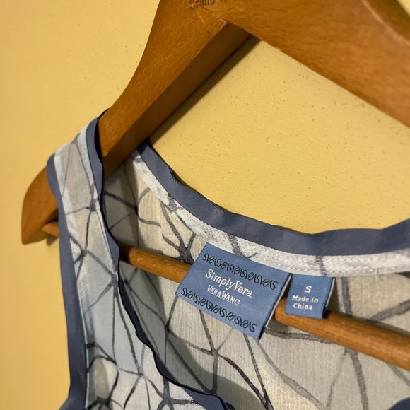 Simply Vera Vera Wang tank top in blue size small - Picture 7 of 10